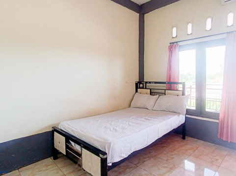 Oyo Life 92847 Penginapan Muslim Walker