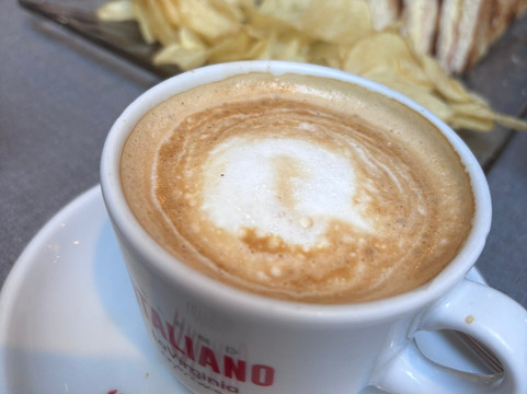 乌尔奇萨公寓&套房酒店主图