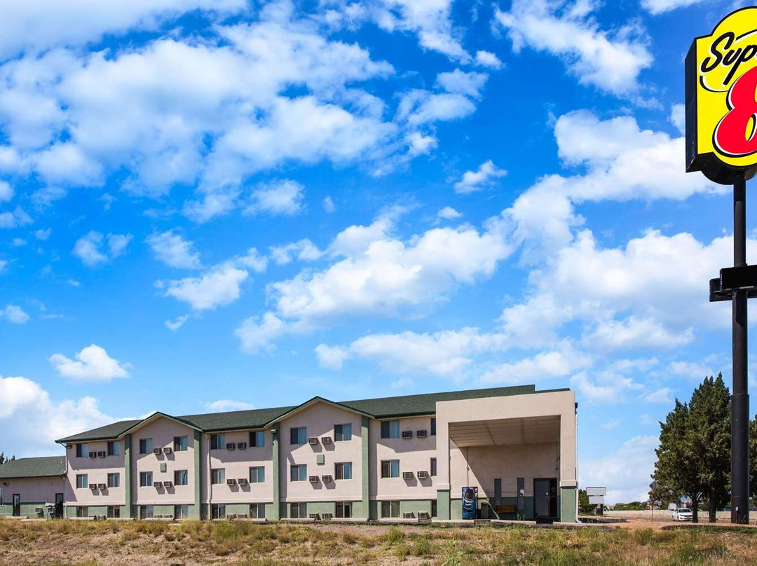 普韦布洛温德姆速8酒店