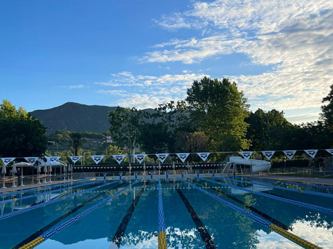 Piscina Clt-特尔尼必去景点