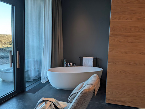 蓝色礁湖冰岛度假屋饭店主图