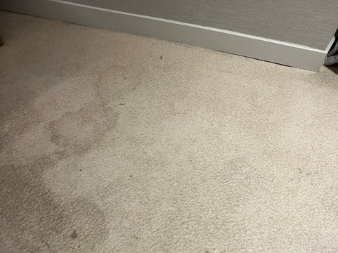 克法拉利套房酒店主图