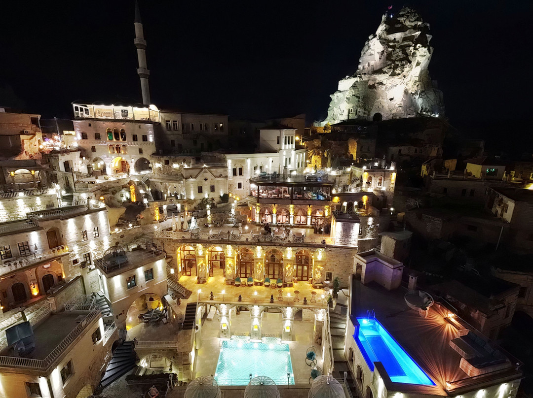 Elika Cave Suites主图