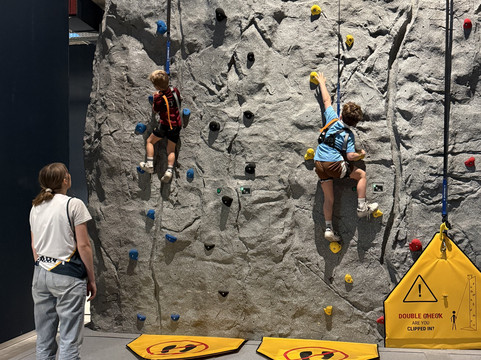 Sparkx Antwerpen-Schelle必去景点