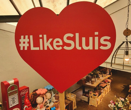 里沃斯餐厅酒店主图