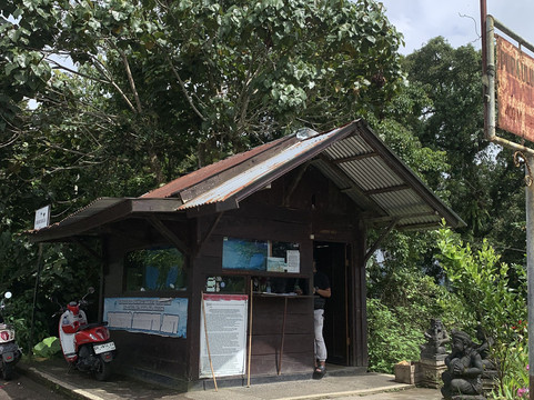 Adi Bali Gede Tour-新加拉惹必去景点