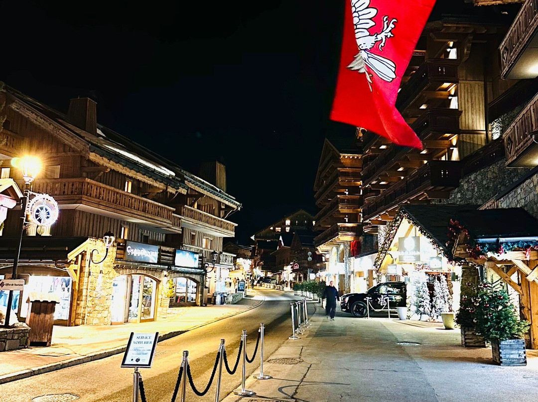 乐索达纳酒店主图