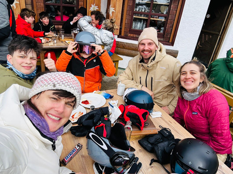 Snowacademy Saalbach - Skischool-萨尔溪必去景点