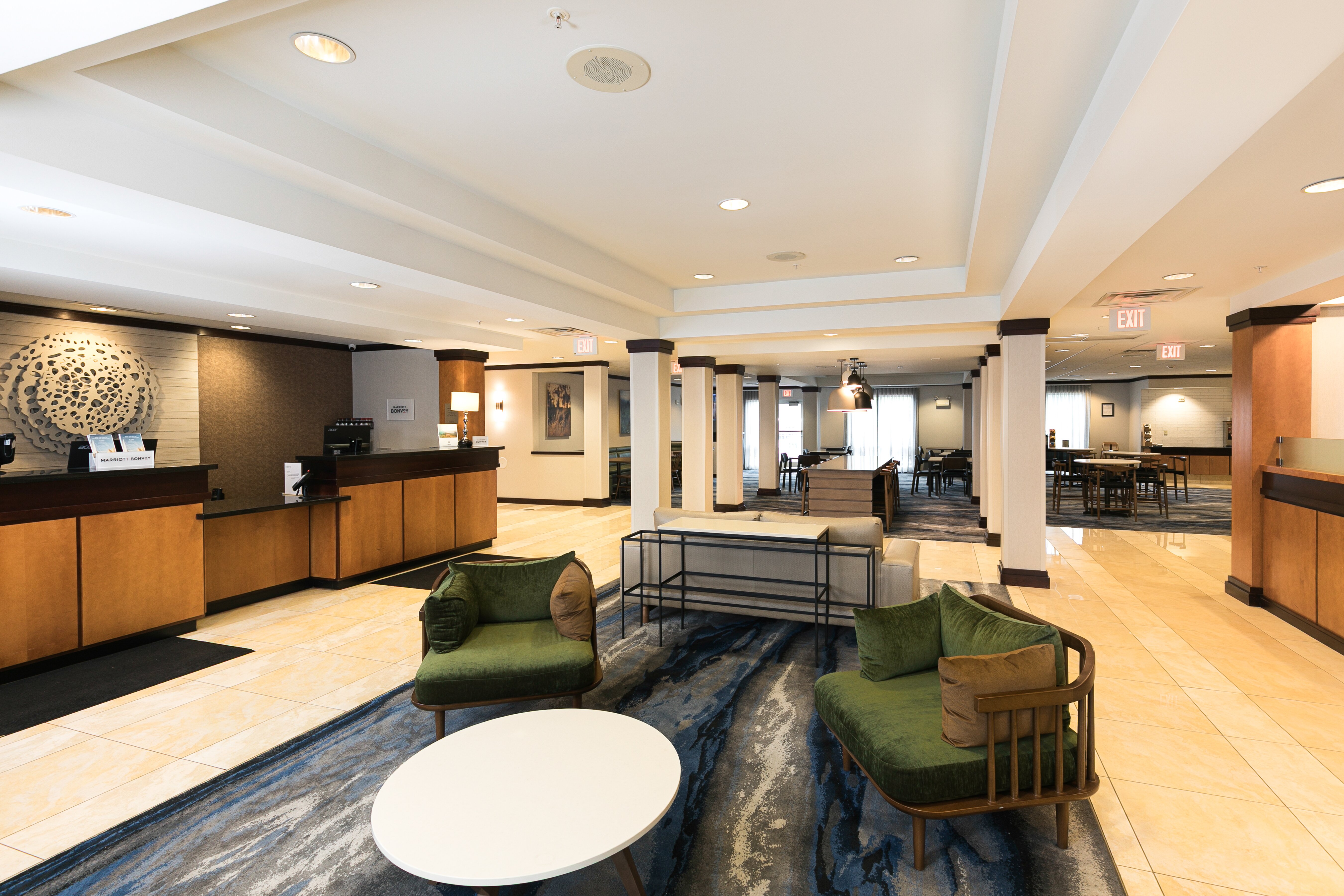 密尔沃基机场万枫酒店及套房-度假村/酒店