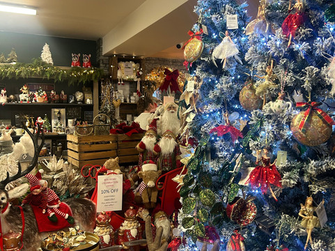 Peggi Browne Interiors-Athenry必去景点