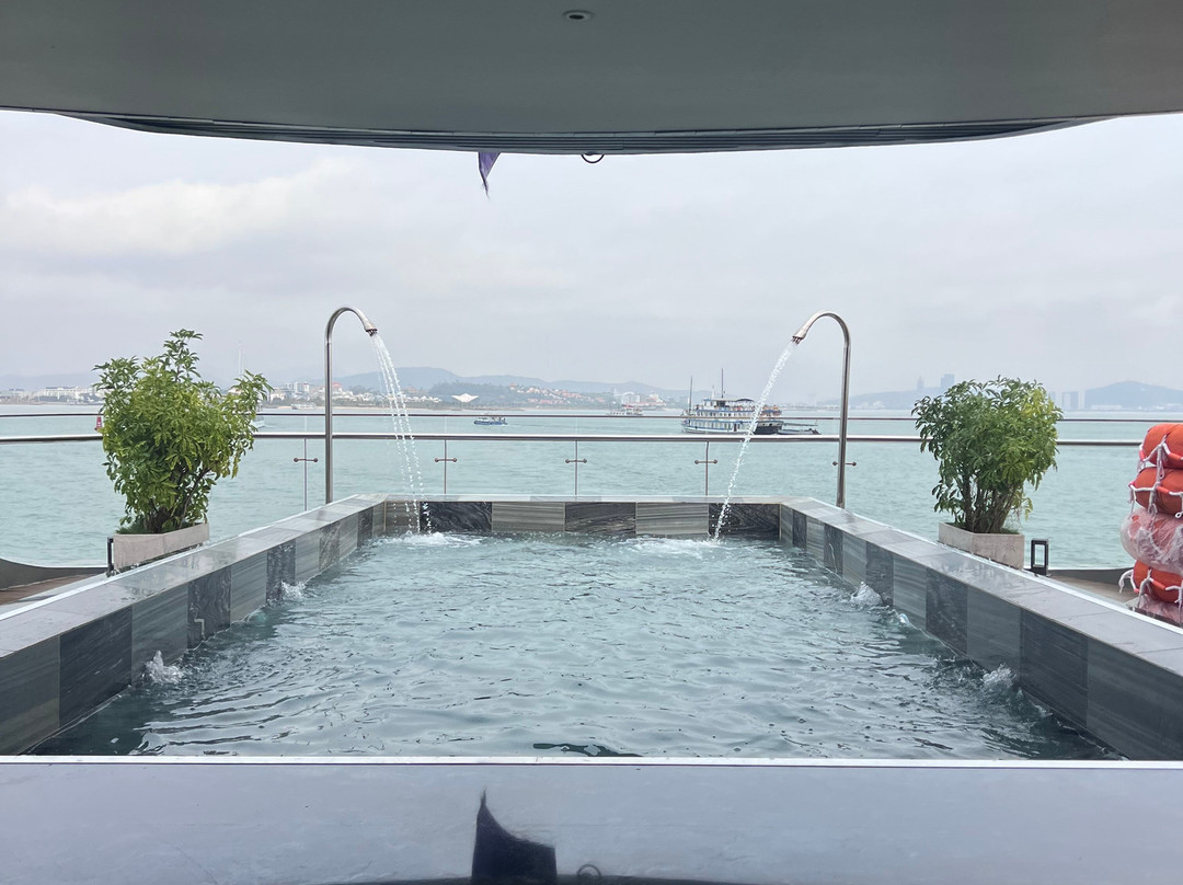 Taliya Crusie-下龙湾必去景点