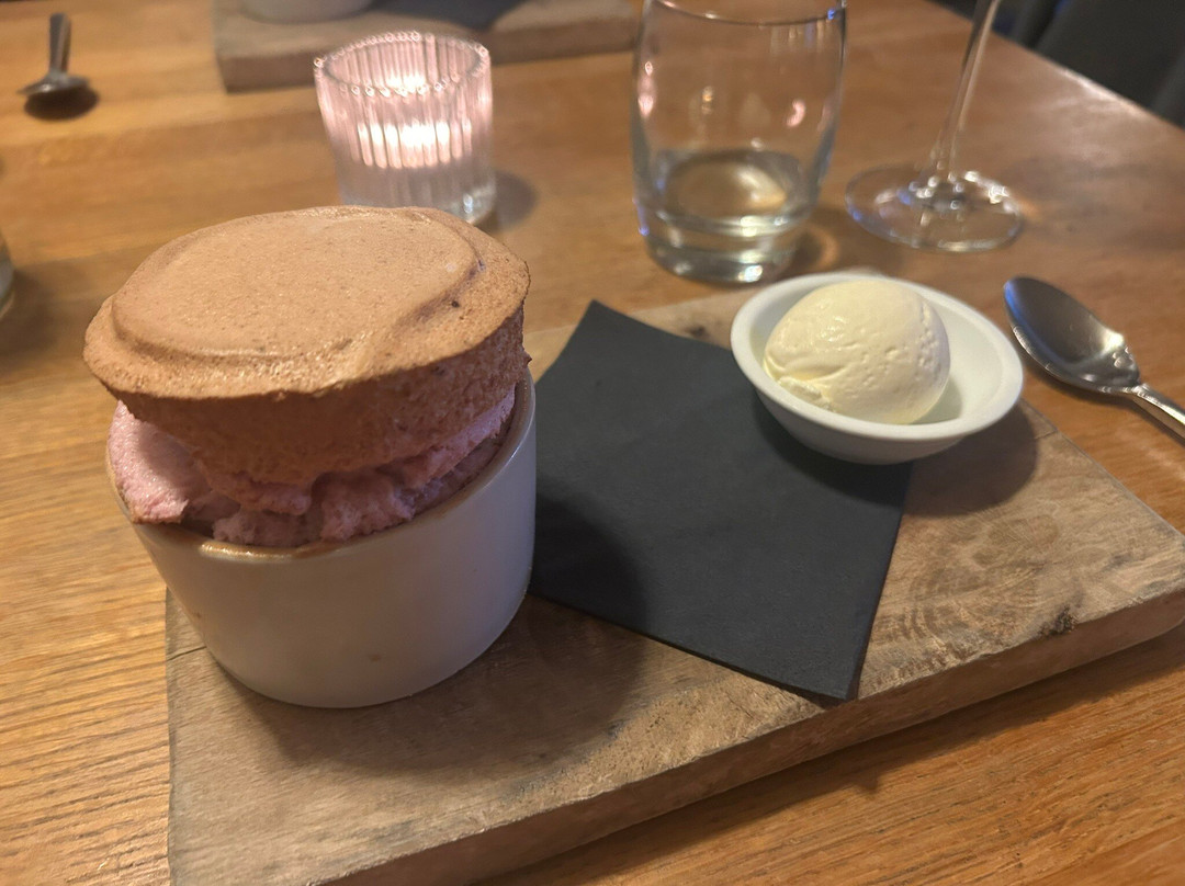 潘趣酒碗酒店和餐厅主图