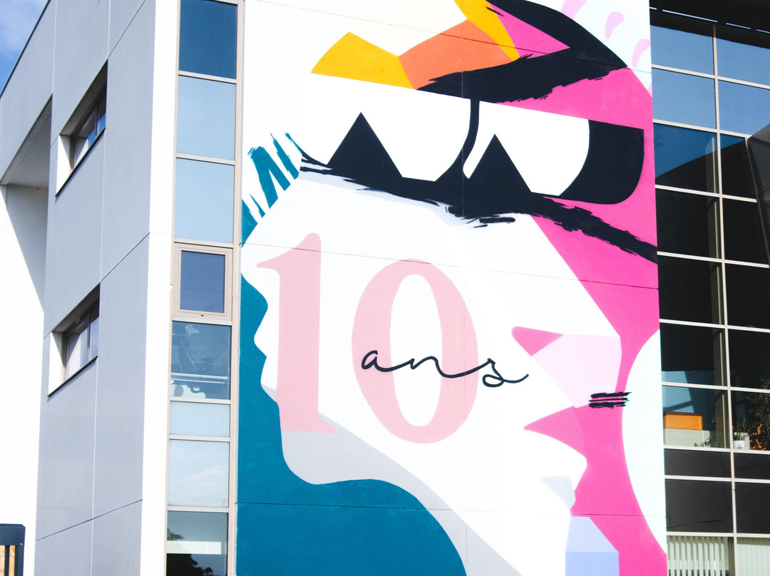Fresque AD Normandie-Colombelles必去景点