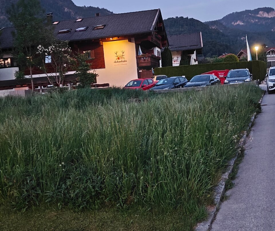阿钦塔勒尔生命酒店主图