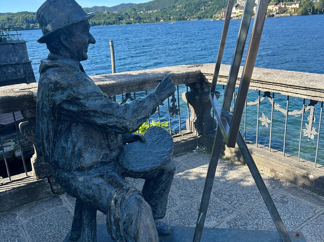 Statua di Carl-Heinz Schroth