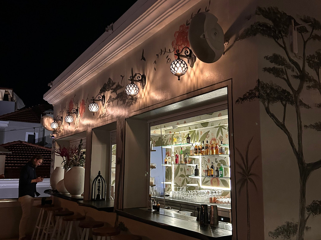 Ayar Restobar