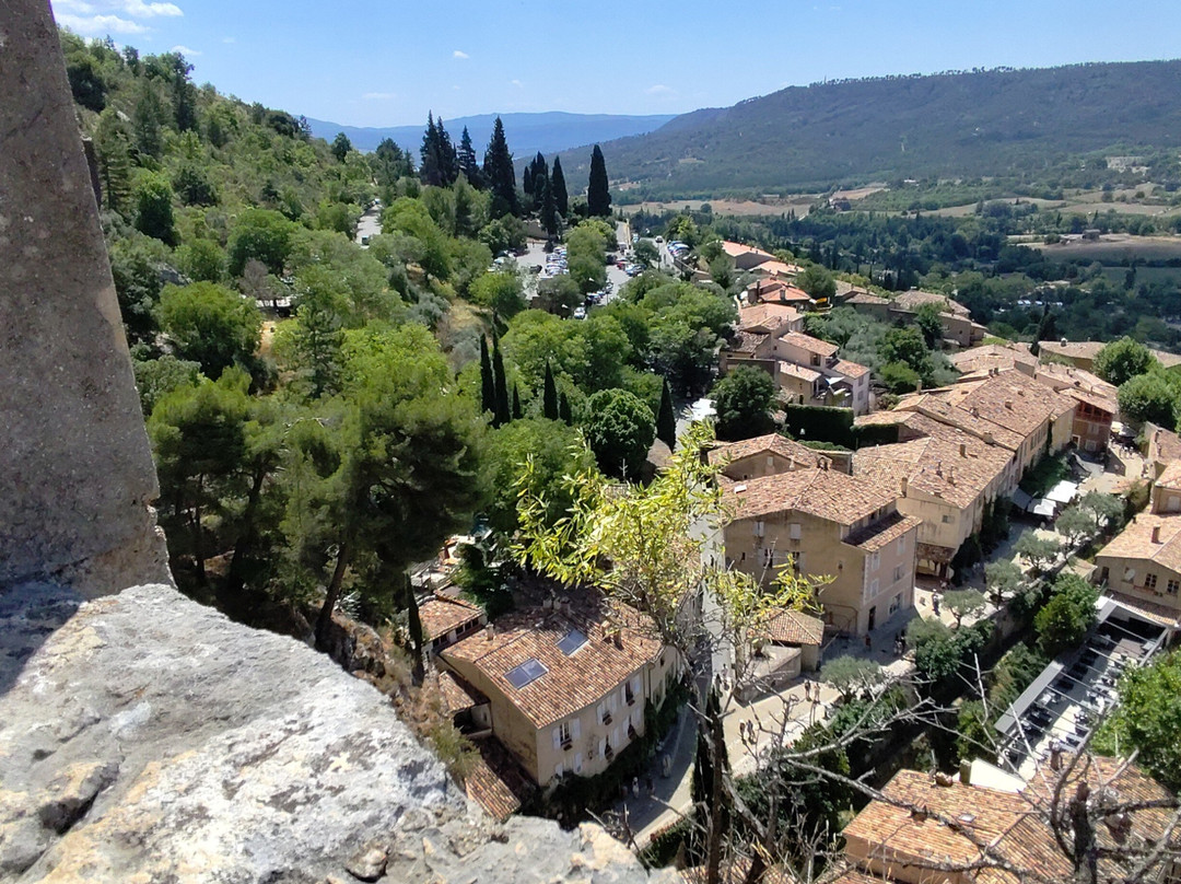 Moustiers-Sainte-Marie  Office de Tourisme-穆斯捷-圣玛丽必去景点