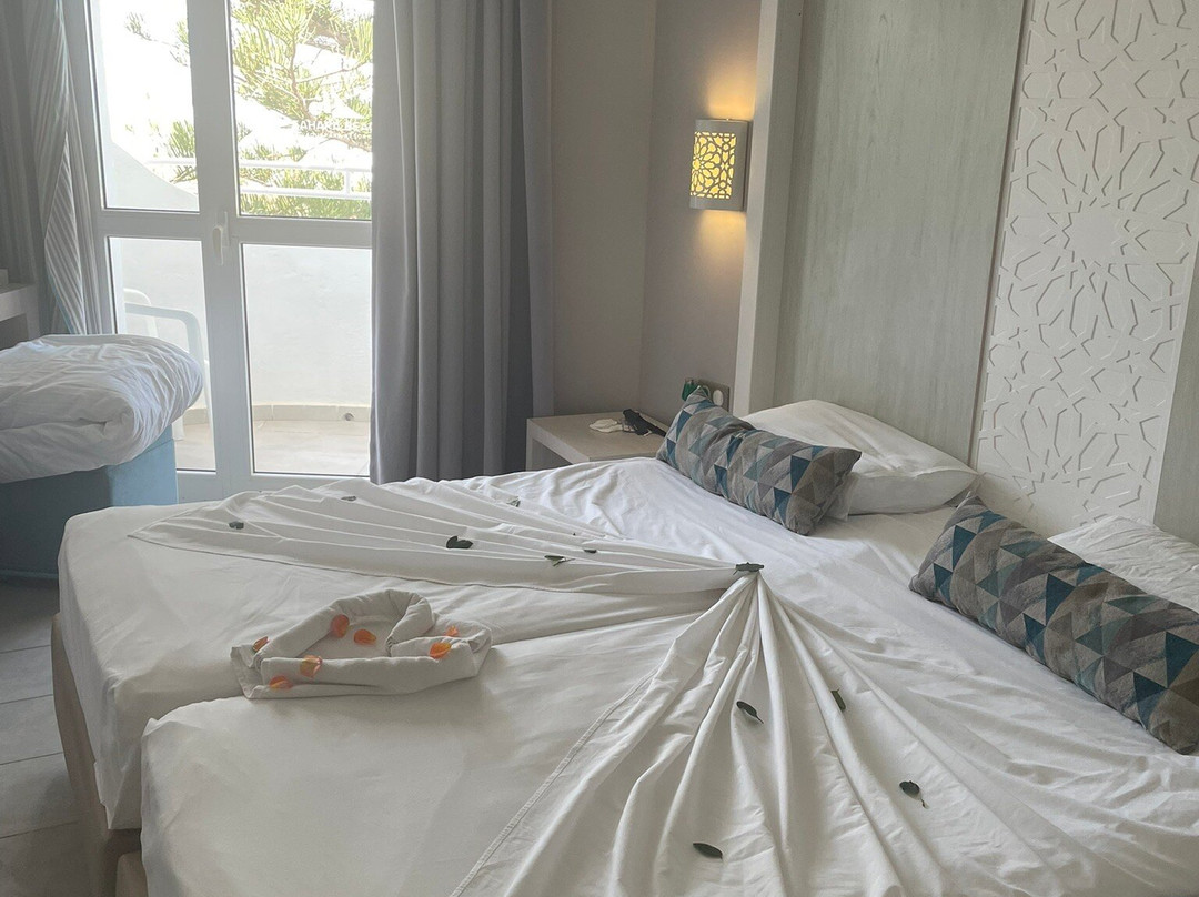 萨哈拉海滩水上公园酒店主图