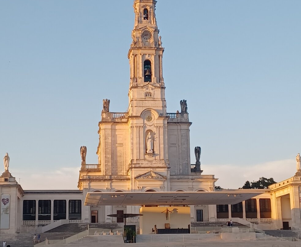 Basílica de Nossa Senhora do Rosário de Fátima-花地玛必去景点