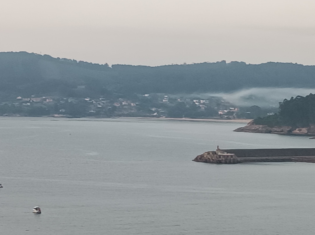 拉斯塞雷纳斯康塔布里科海水浴酒店主图