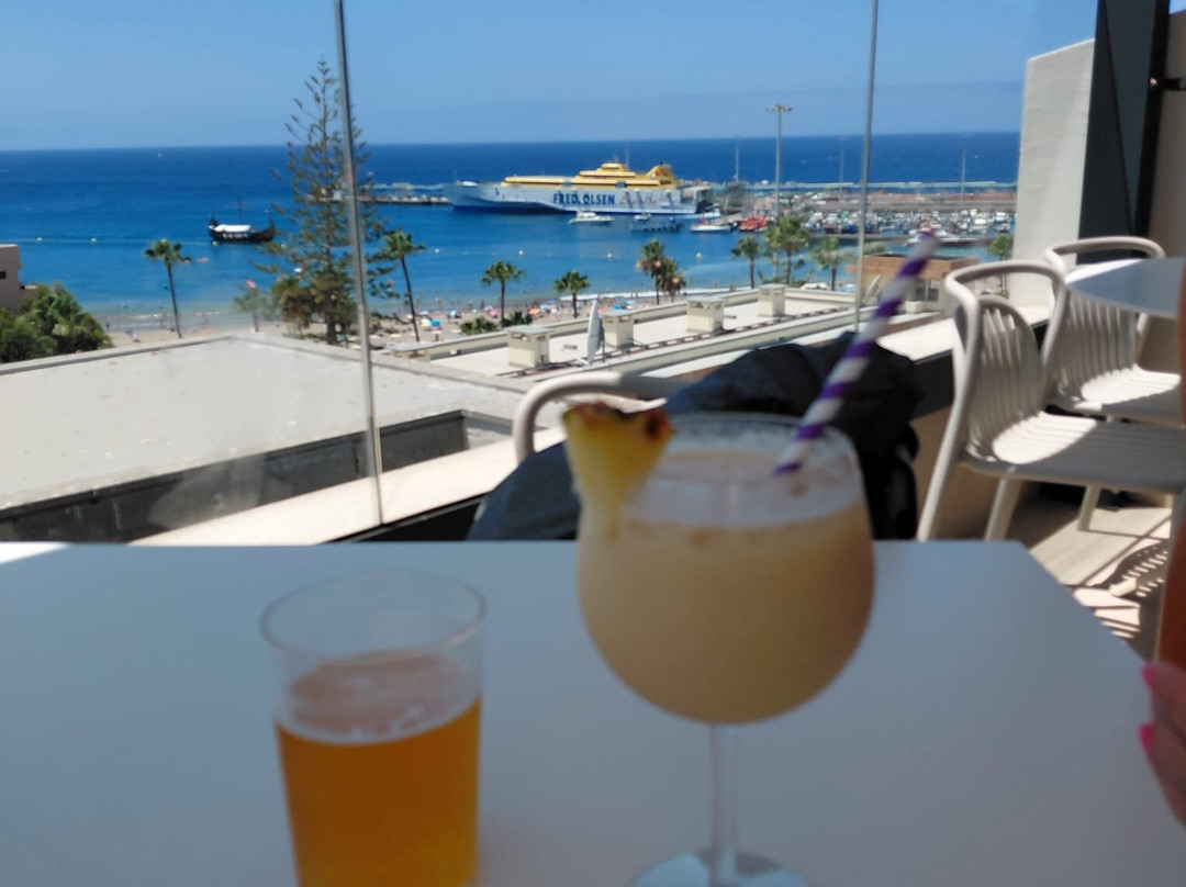 拉布兰达广场里维容酒店主图