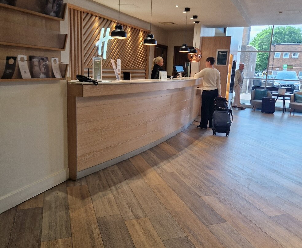 Holiday Inn 斯蒂文尼奇主图