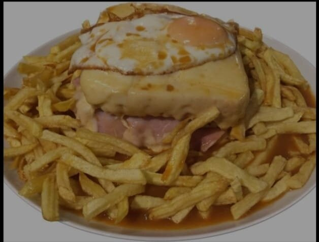 La Francesinha Cocina Portuguesa