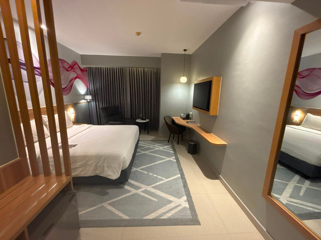 favehotel卡拉万酒店主图