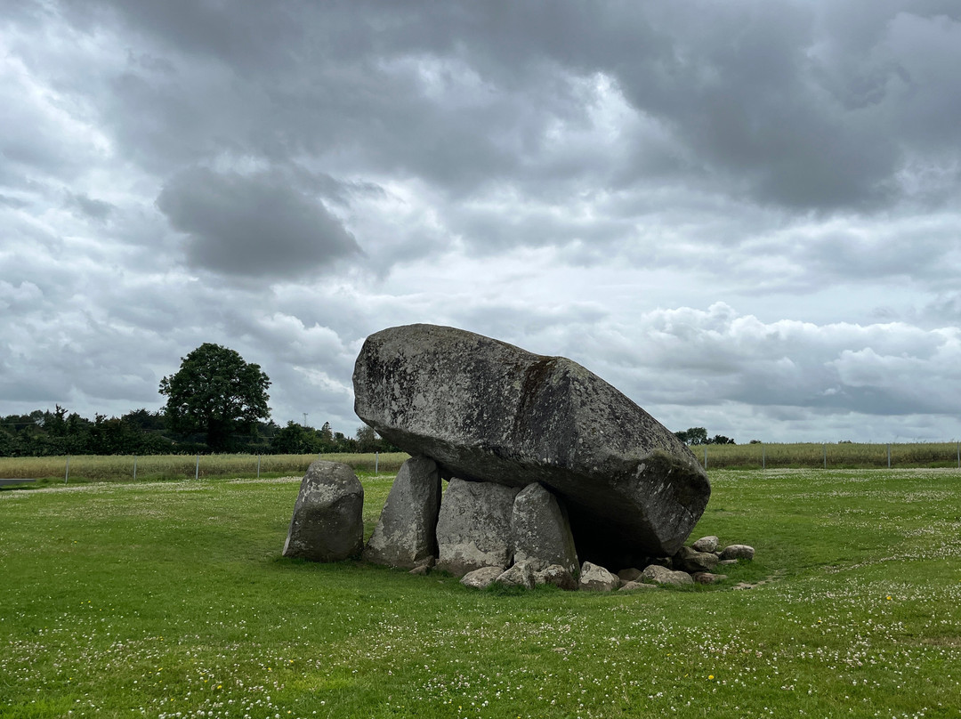 Brownshill Dolmen-Carlow必去景点