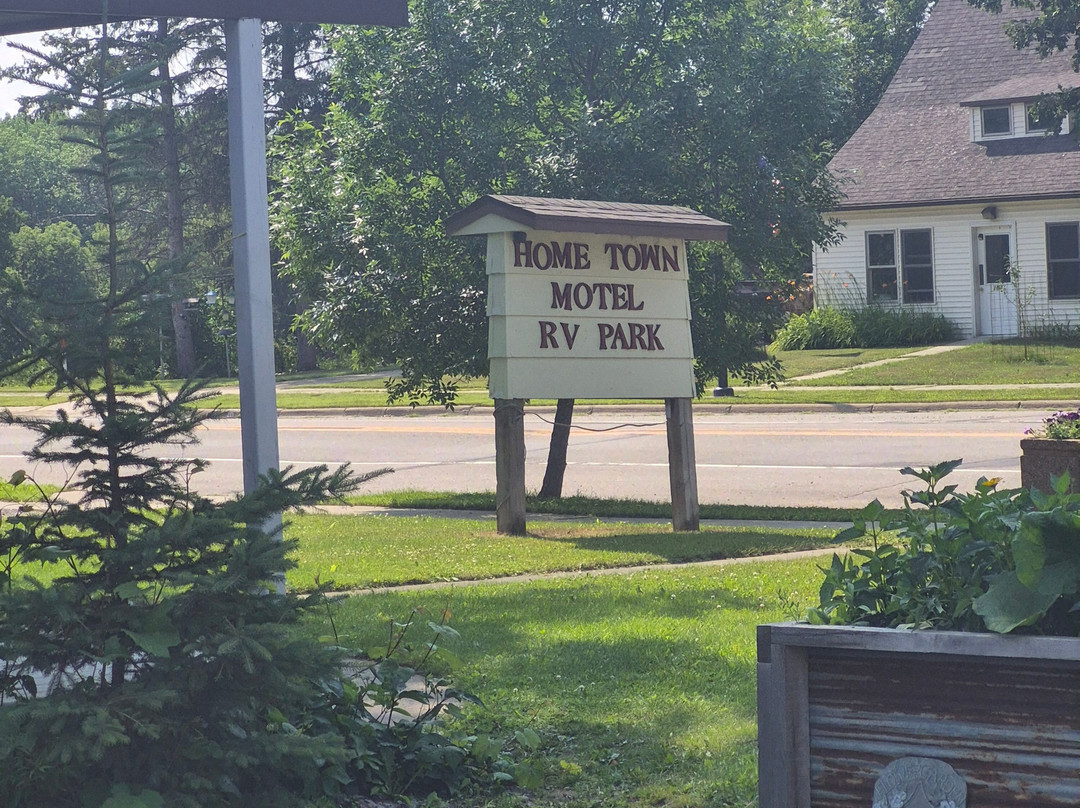 Home Town Cafe Motel & RV Park主图