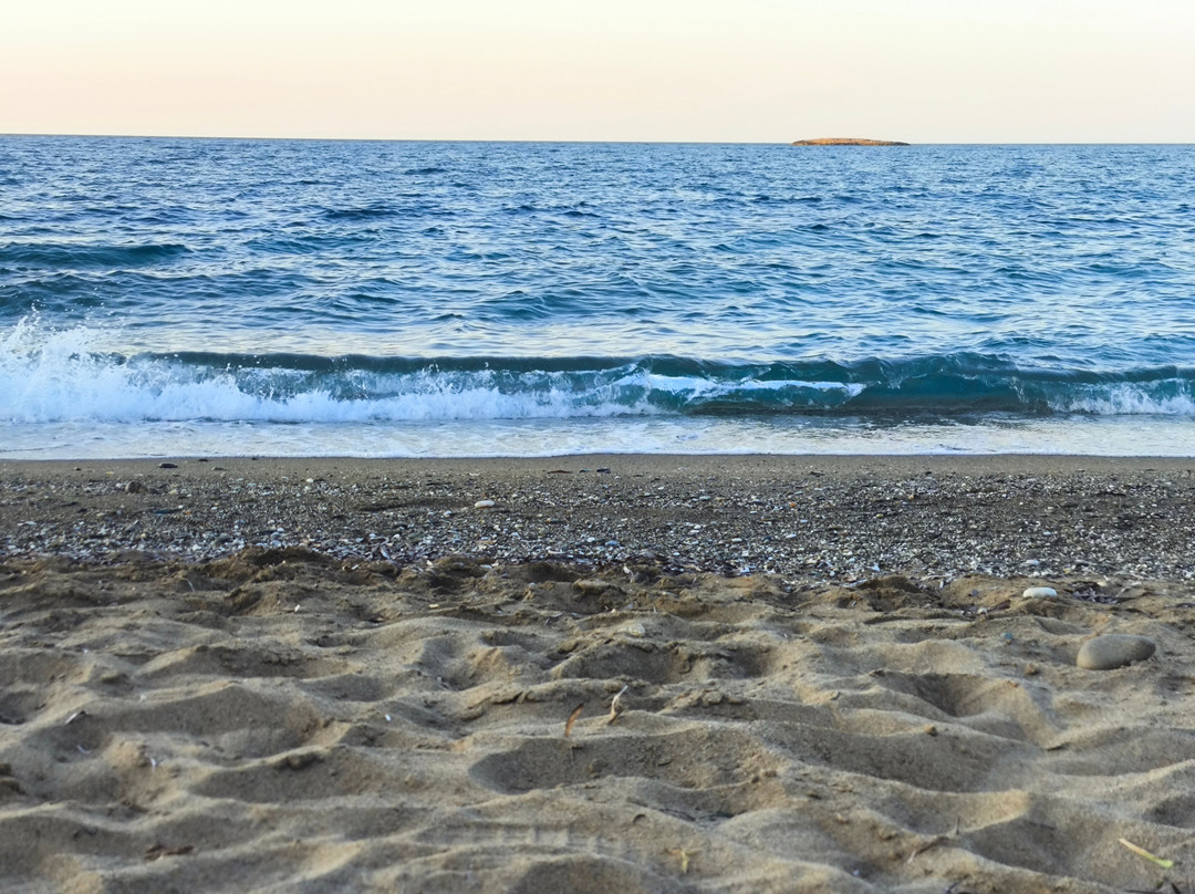 Molos Beach-Skyros必去景点
