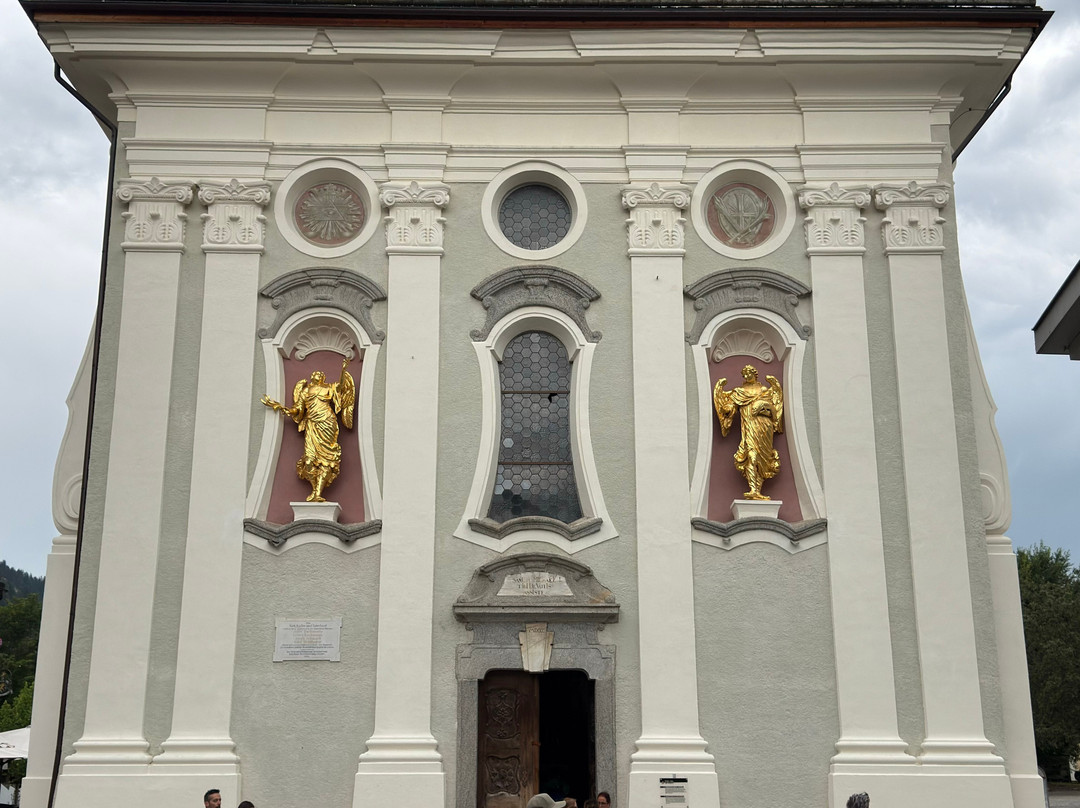 Parrocchia di San Michele Arcangelo-圣坎迪多必去景点
