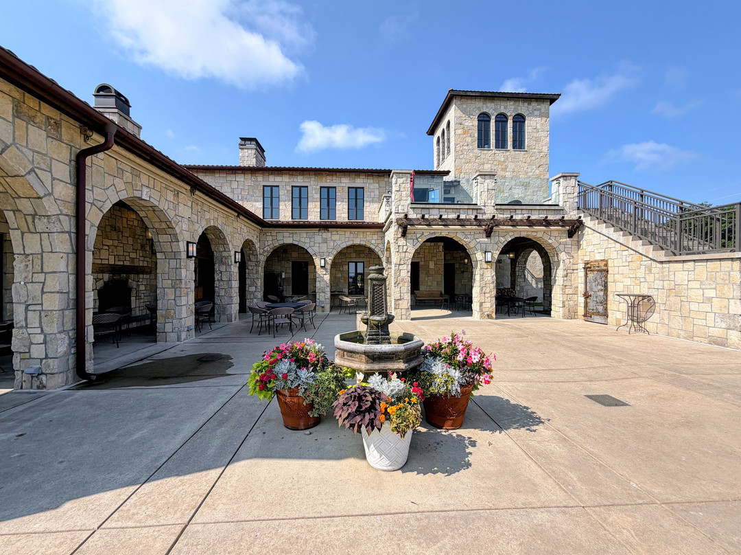 Mari Vineyards-特拉弗斯城必去景点