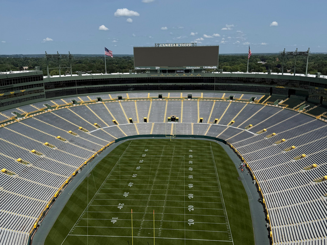 Lambeau Field-格林贝必去景点