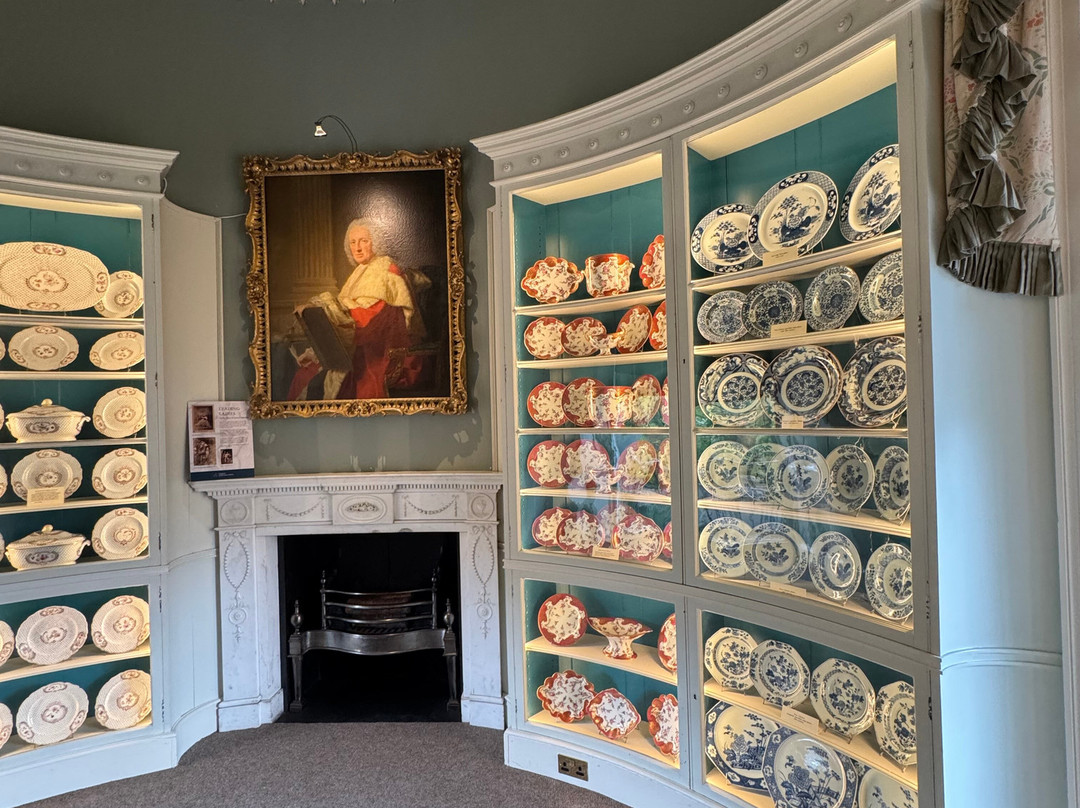 Inveraray Castle & Gardens-因弗雷里必去景点