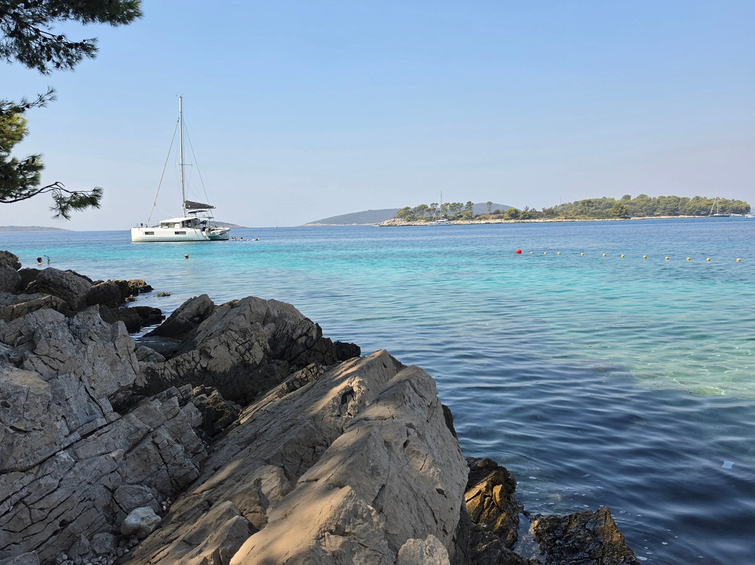 Blue Lagoon Croatia-特罗吉尔必去景点