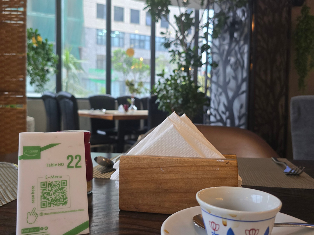 玛多酒店主图