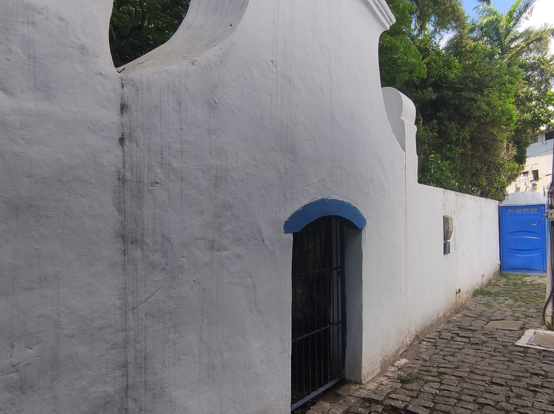 Gruta do Frei Pedro Palácios-维拉维尔哈必去景点