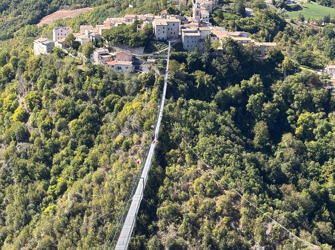 Ponte Tibetano-Sellano必去景点