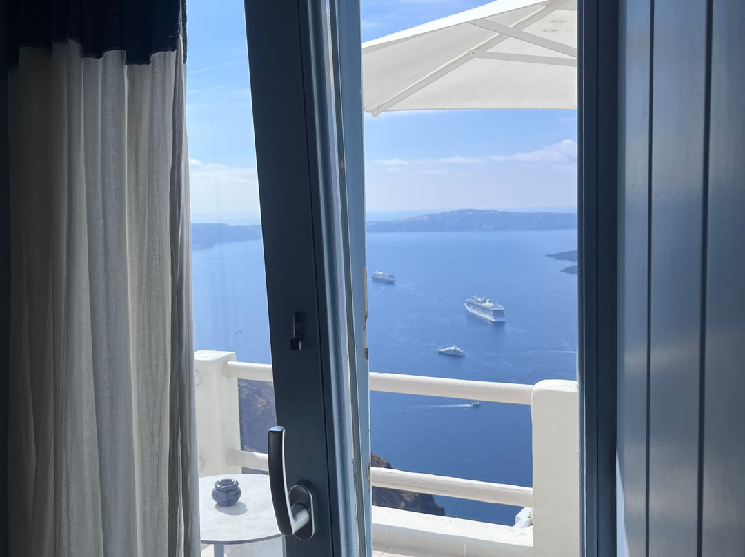 蓝海豚公寓主图