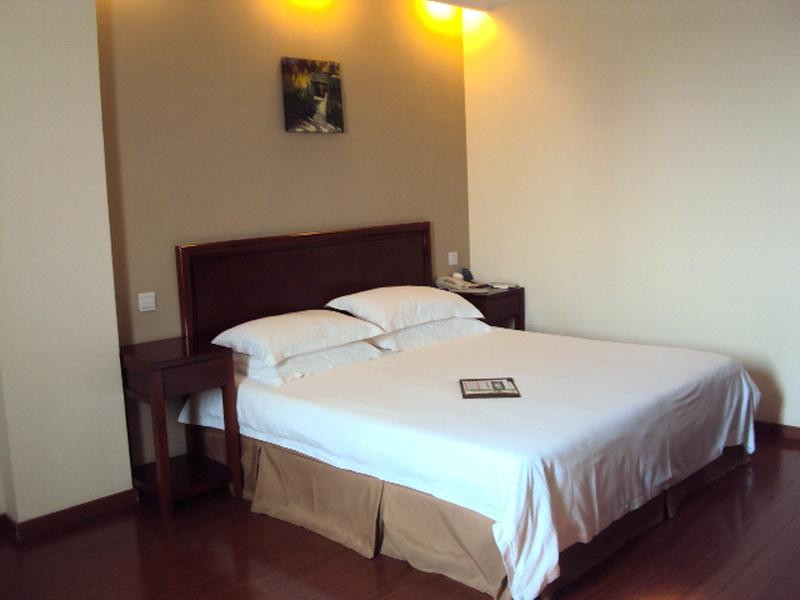 格林豪泰扬州仪征真州东路快捷酒店主图