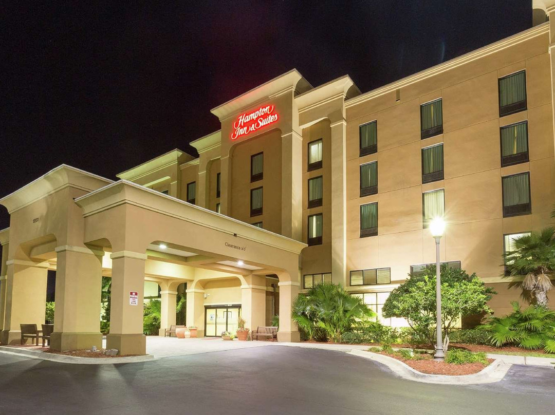 Hampton Inn & Suites Jacksonville-Airport主图