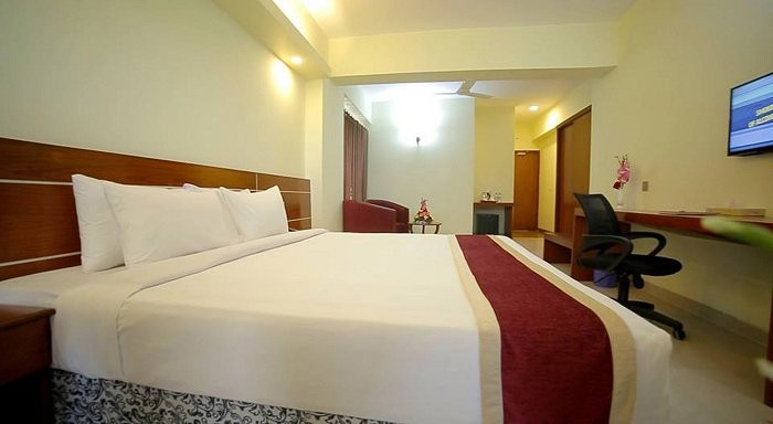 Royal Beach Resort