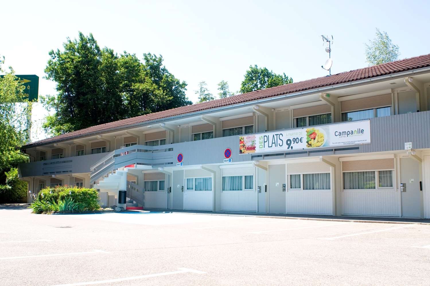 钟楼阿内西克兰杰维耶酒店-官方