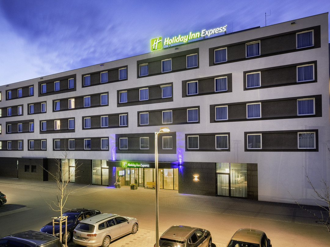 Holiday Inn Express Friedrichshafen By IHG主图