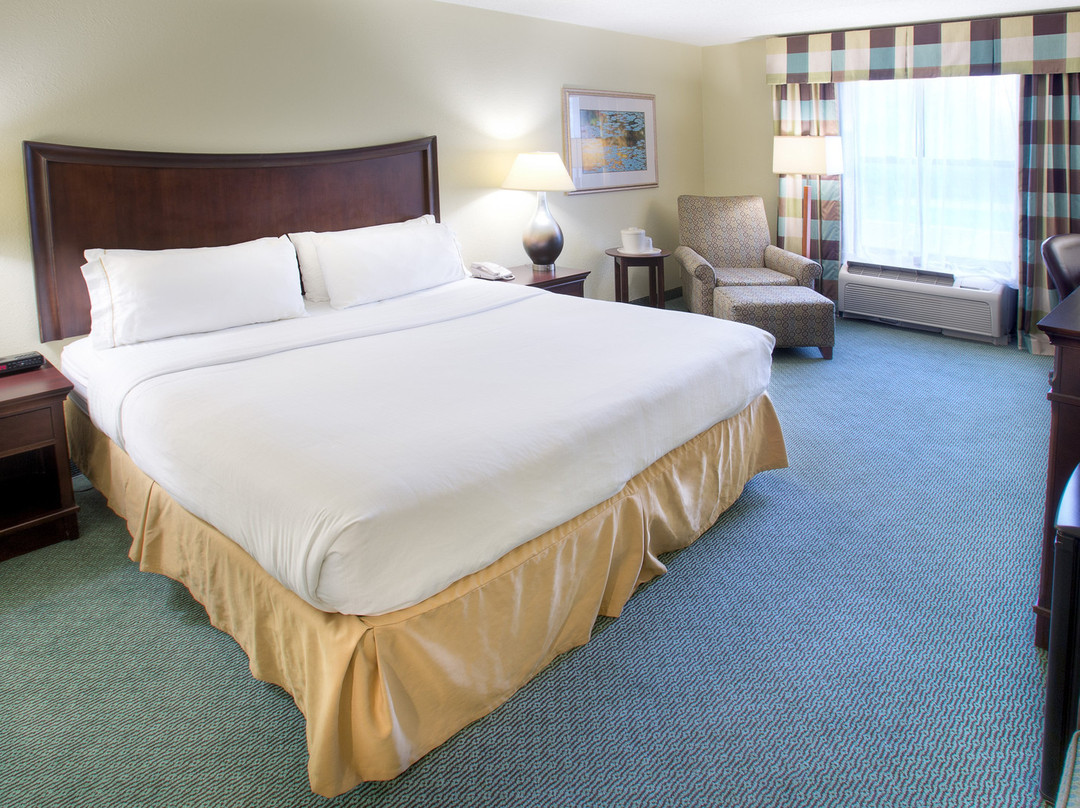 Holiday Inn Express Indianapolis Airport By IHG主图
