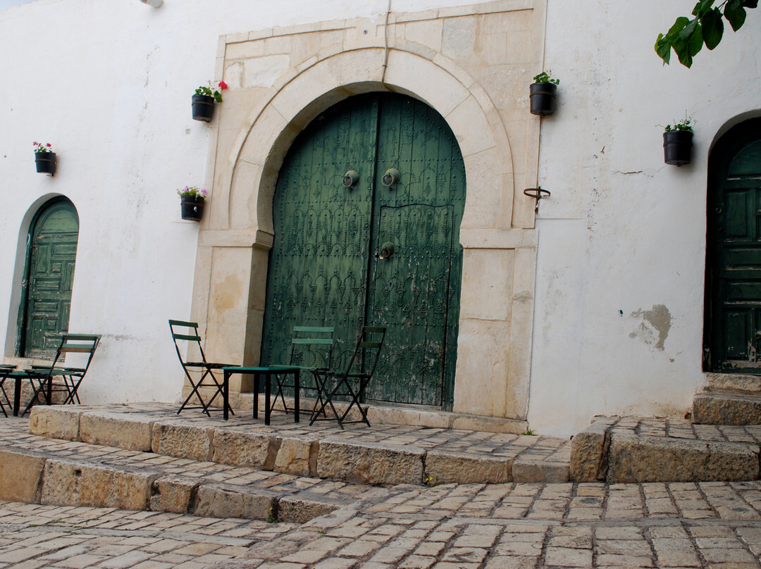 Teboursouk酒店住宿-Hotel Ramzi