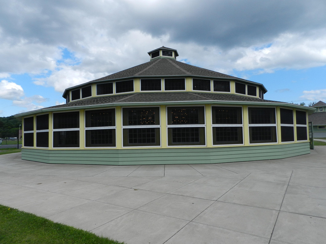 Johnson City旅游景点-C. Fred Johnson Park Carousel