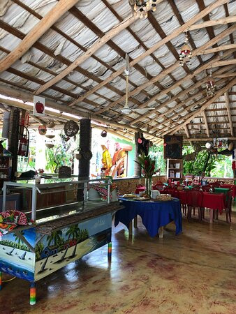 Parada La Manzana-Santa Barbara de Samana必去景点