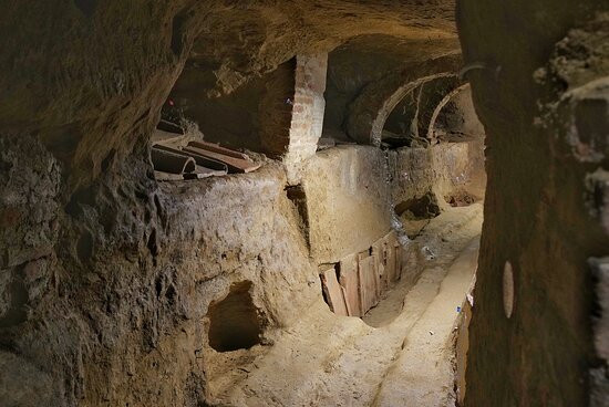 Catacomba di Santa Mustiola e Catacacomba di Santa Caterina景点图片
